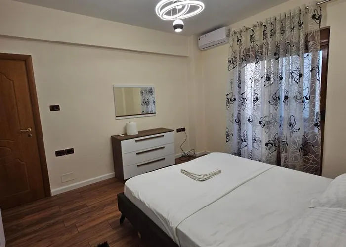 Enles Downtown Apartment