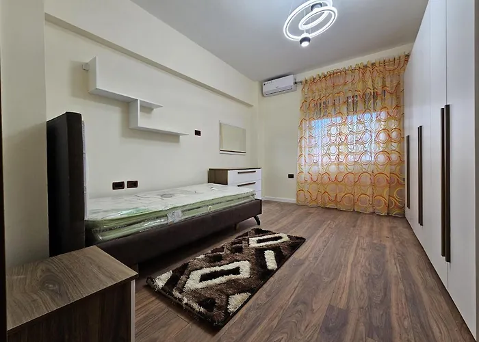 Enles Downtown Apartment